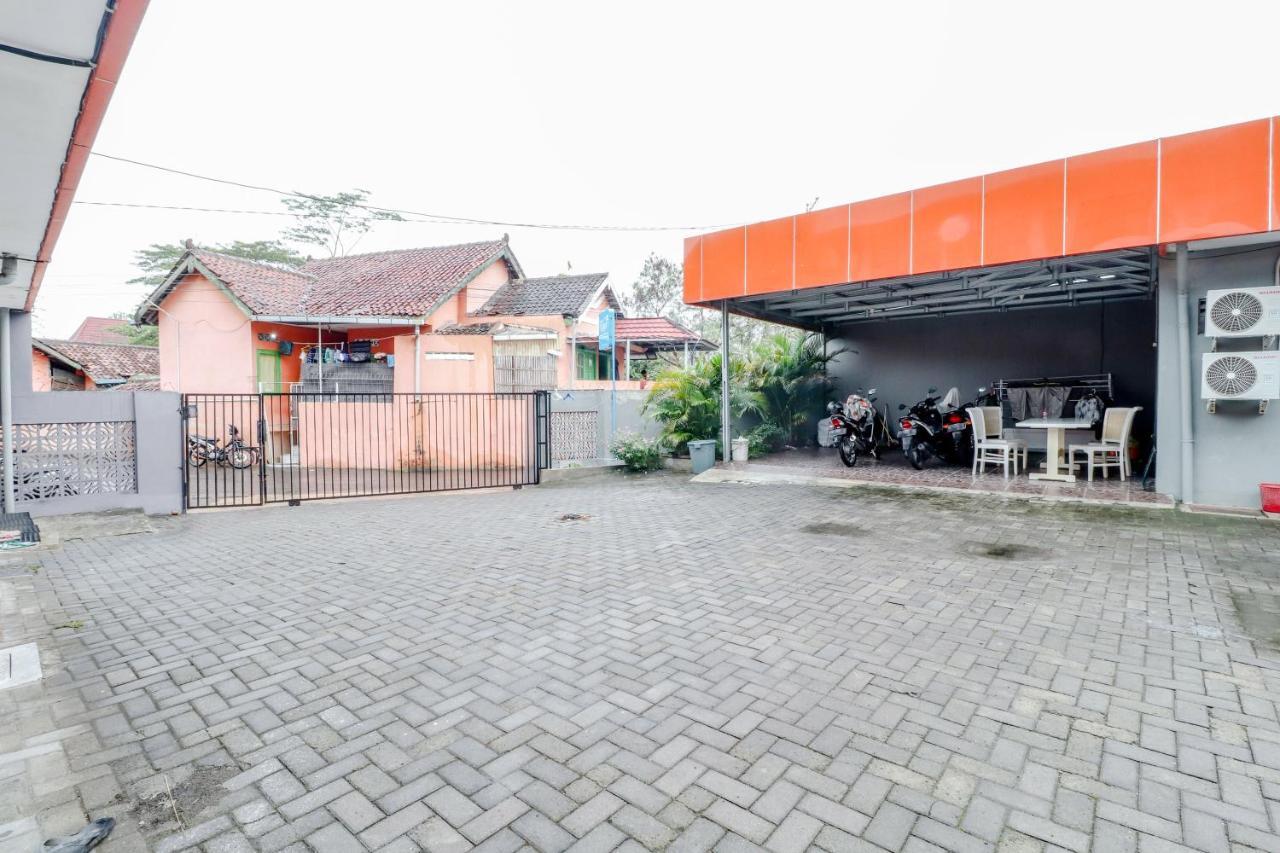 Ratu Guesthouse Sleman  Luaran gambar